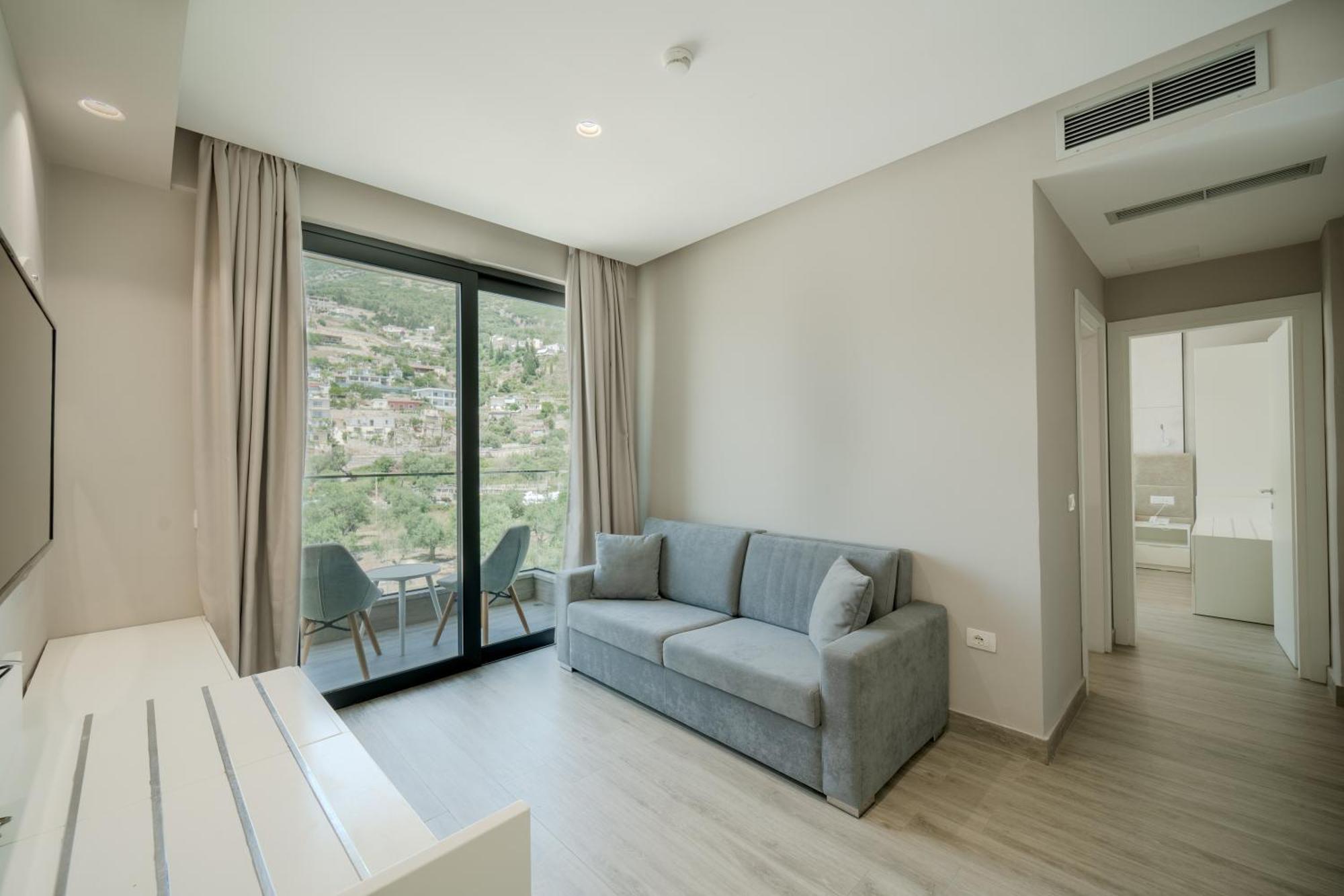 Hotel Qeparo Qeparo
